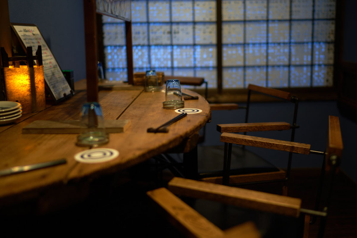 A private room in an elaborate bar, ‘Washu Bar Engawa’.