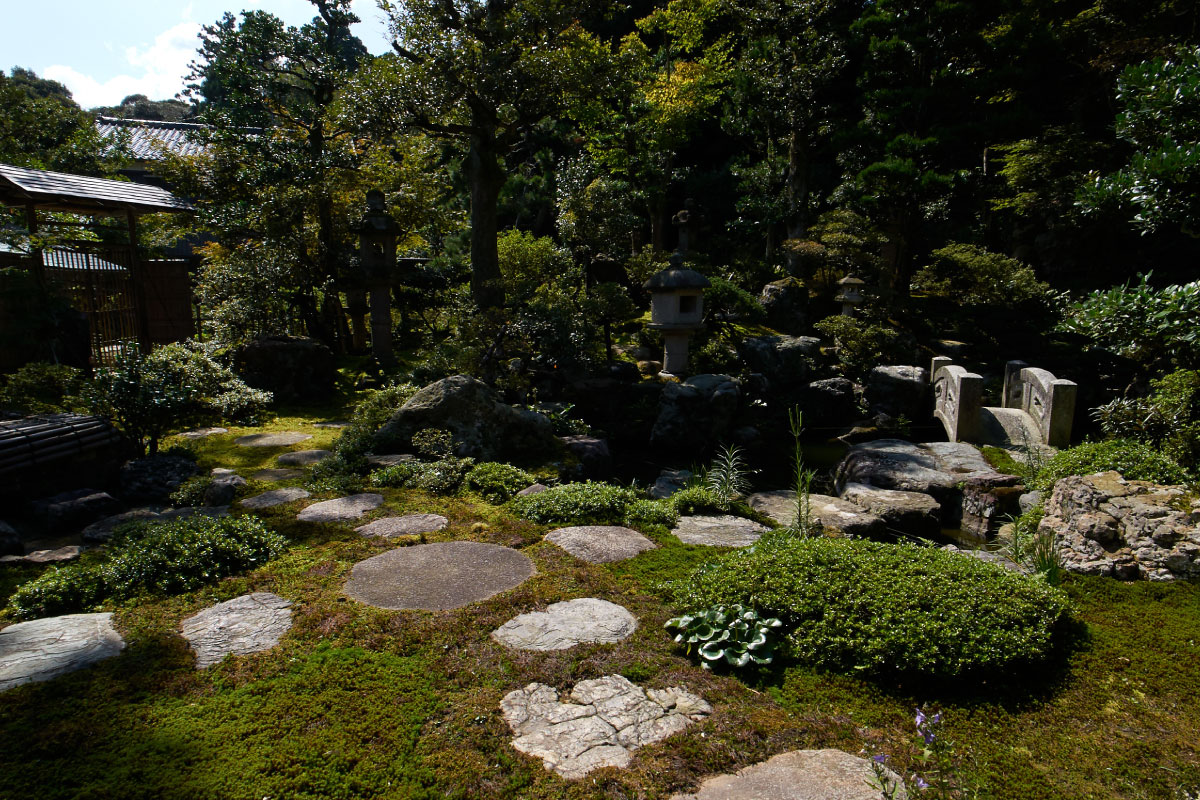 Garden at Zorokuen, Kitamaebune Shipowner's House