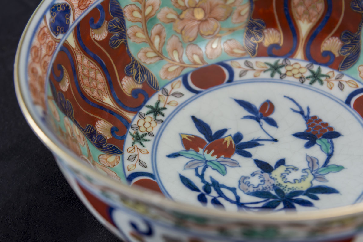 Detail on Kutani-yaki porcelain