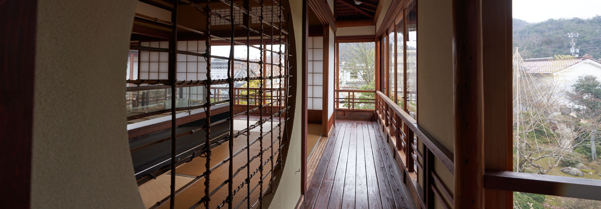 An old building preserved in a nice comdition is changed as a museum for Japanese poet Matsuo Basho.