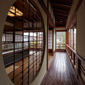 An old building preserved in a nice comdition is changed as a museum for Japanese poet Matsuo Basho.