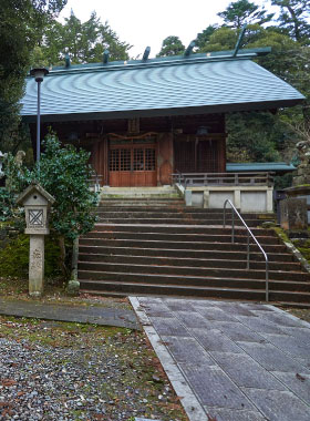 hattori_shrine.jpg