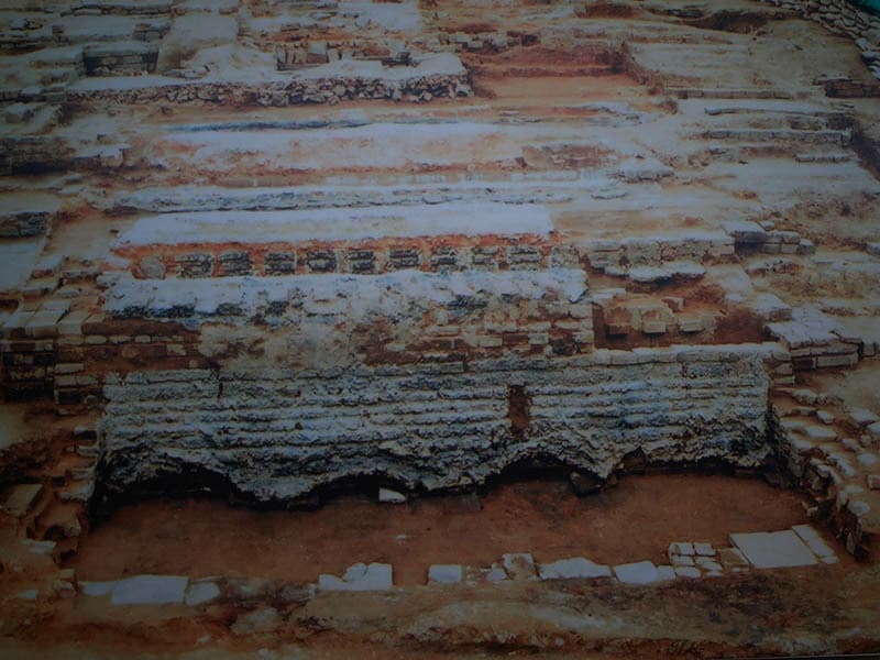 Excavation of Kutani kiln